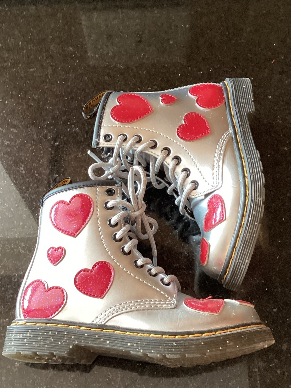 Dr. Martens Silver Kids Heart Lace-Up Boots with Red Hearts - Picture 4 of 8